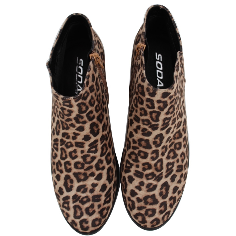 Oat Cheetah Round Toe 1 3/4" Ankle Boot - Picture 3 of 7